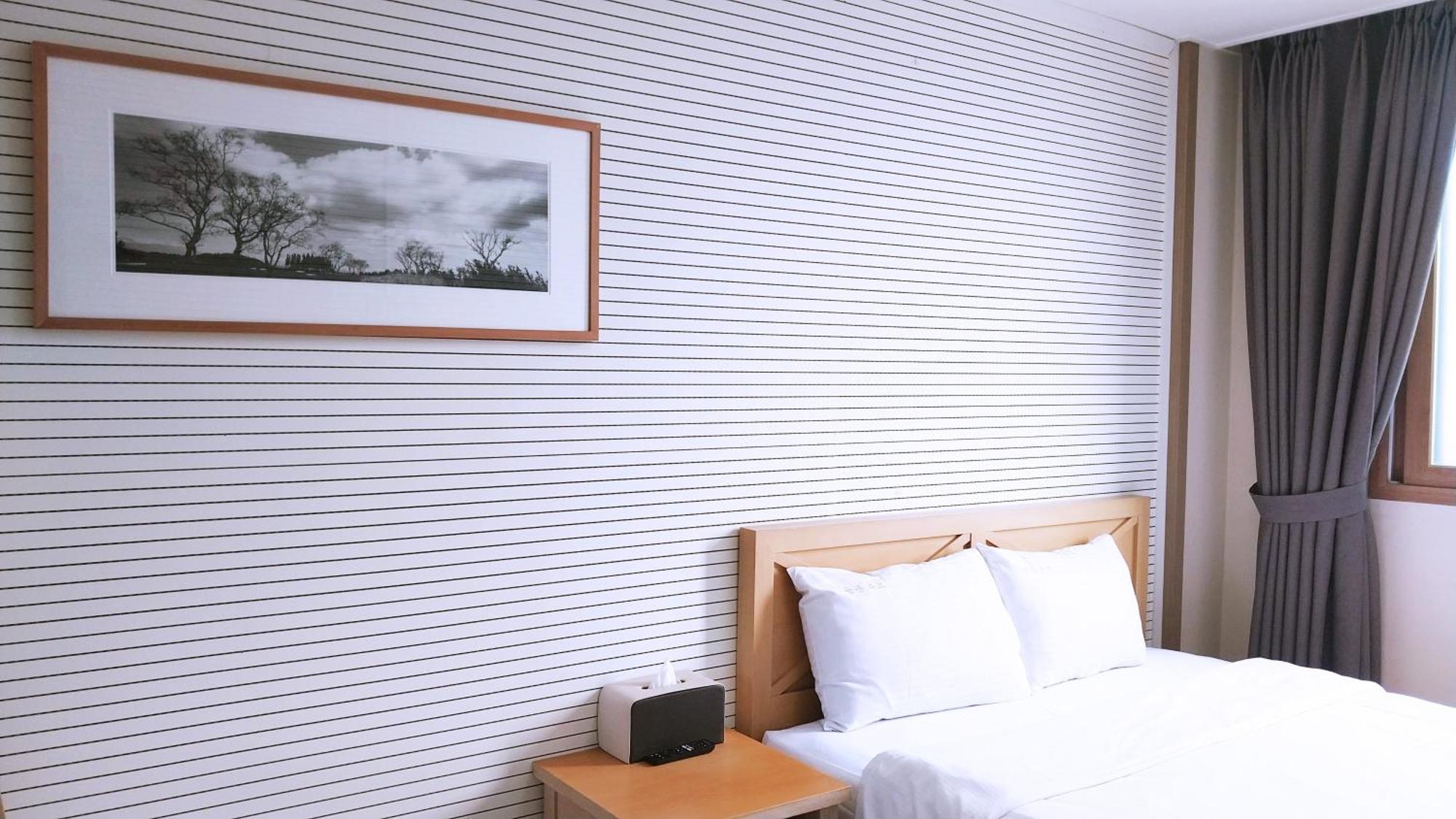 Golden Park Hotel Чеджудо Экстерьер фото